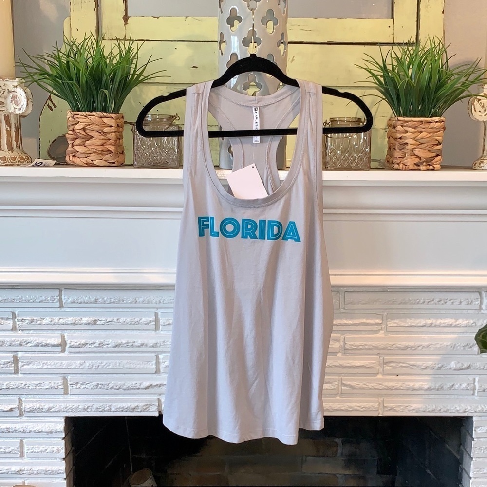 Fabletics NEW Aventura Curved Hem FLORIDA Gray Racerback Active Tank Top Large